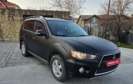 Mitsubishi Outlander III рестайлинг 3, 2011 год, 1 299 000 рублей, 1 фотография