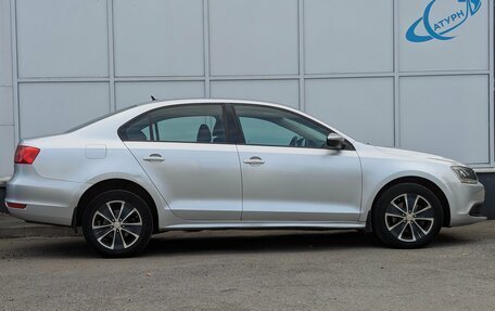 Volkswagen Jetta VI, 2012 год, 940 000 рублей, 4 фотография