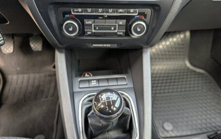 Volkswagen Jetta VI, 2012 год, 940 000 рублей, 17 фотография