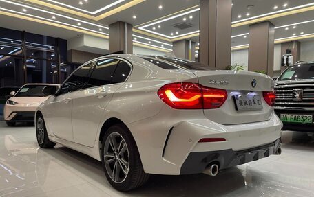 BMW 1 серия, 2023 год, 1 510 000 рублей, 4 фотография