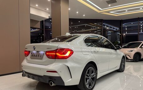 BMW 1 серия, 2023 год, 1 510 000 рублей, 6 фотография
