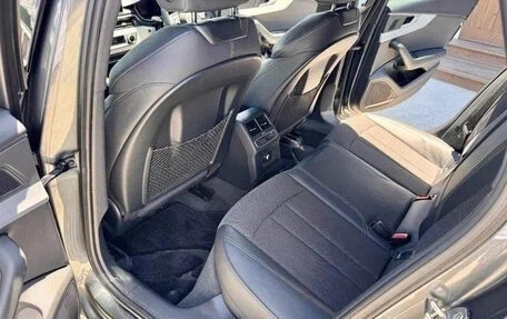 Audi A4, 2017 год, 1 450 007 рублей, 22 фотография