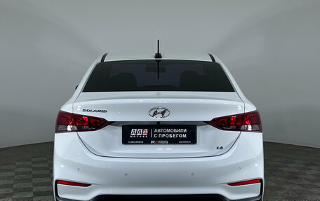 Hyundai Solaris II рестайлинг, 2017 год, 1 397 000 рублей, 5 фотография