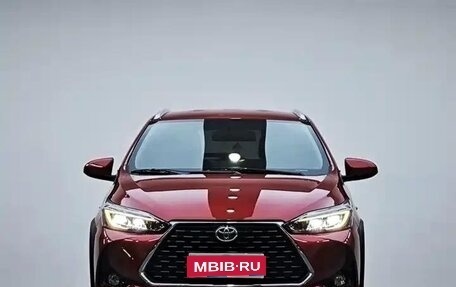 Toyota Yaris XP150 рестайлинг, 2022 год, 1 300 000 рублей, 1 фотография