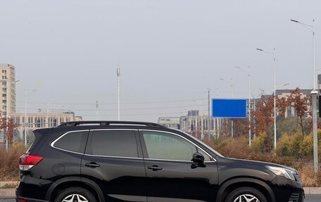 Subaru Forester, 2023 год, 2 900 001 рублей, 9 фотография