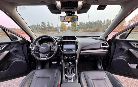 Subaru Forester, 2023 год, 2 900 001 рублей, 11 фотография