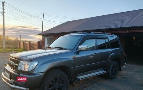 Toyota Land Cruiser 100 рестайлинг 2, 2004 год, 2 100 000 рублей, 3 фотография