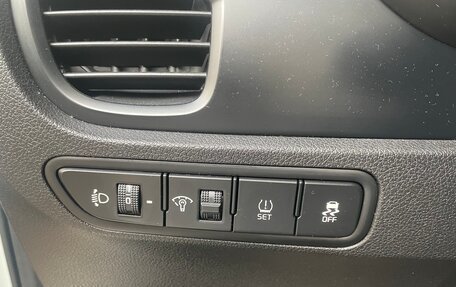 KIA Rio IV, 2017 год, 925 000 рублей, 7 фотография