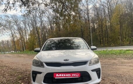KIA Rio IV, 2017 год, 925 000 рублей, 11 фотография