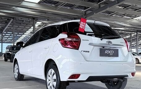 Toyota Yaris XP150 рестайлинг, 2023 год, 1 290 000 рублей, 4 фотография