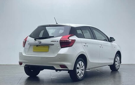 Toyota Yaris XP150 рестайлинг, 2023 год, 1 250 000 рублей, 6 фотография