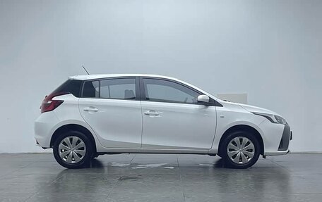 Toyota Yaris XP150 рестайлинг, 2023 год, 1 250 000 рублей, 5 фотография