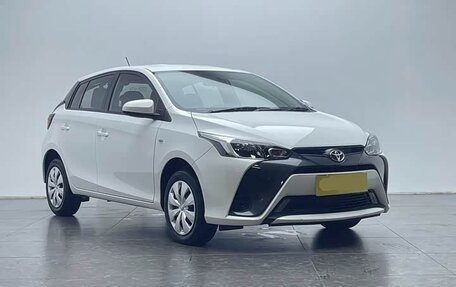 Toyota Yaris XP150 рестайлинг, 2023 год, 1 250 000 рублей, 3 фотография