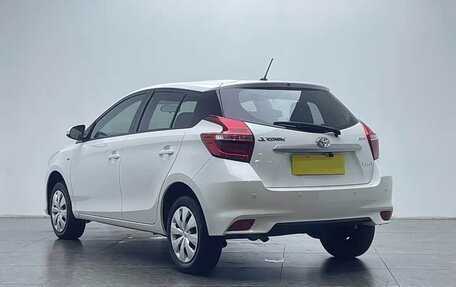 Toyota Yaris XP150 рестайлинг, 2023 год, 1 250 000 рублей, 8 фотография
