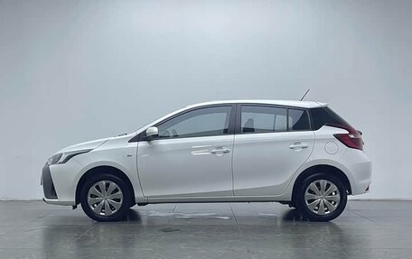 Toyota Yaris XP150 рестайлинг, 2023 год, 1 250 000 рублей, 4 фотография