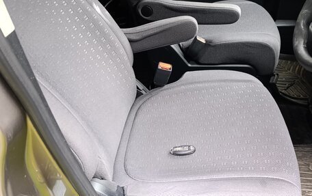 Nissan Serena III, 2006 год, 530 000 рублей, 11 фотография
