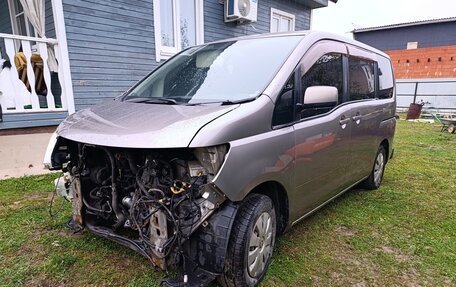Nissan Serena III, 2006 год, 530 000 рублей, 8 фотография