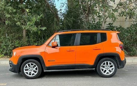 Jeep Renegade I рестайлинг, 2018 год, 1 039 000 рублей, 8 фотография
