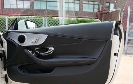Mercedes-Benz C-Класс, 2016 год, 1 600 000 рублей, 14 фотография