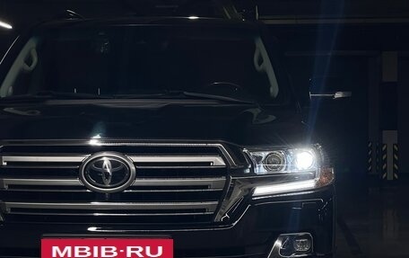 Toyota Land Cruiser 200, 2016 год, 7 200 000 рублей, 2 фотография