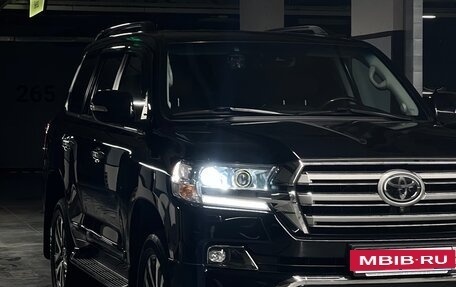 Toyota Land Cruiser 200, 2016 год, 7 200 000 рублей, 4 фотография