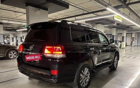 Toyota Land Cruiser 200, 2016 год, 7 200 000 рублей, 8 фотография
