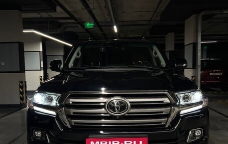 Toyota Land Cruiser 200, 2016 год, 7 200 000 рублей, 5 фотография