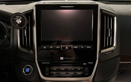 Toyota Land Cruiser 200, 2016 год, 7 200 000 рублей, 22 фотография