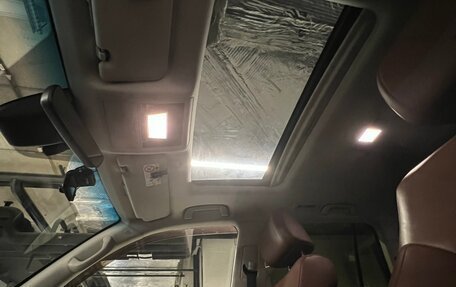 Toyota Land Cruiser 200, 2016 год, 7 200 000 рублей, 28 фотография