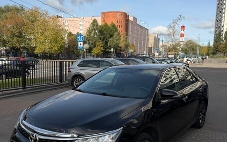 Toyota Camry, 2017 год, 2 250 000 рублей, 3 фотография