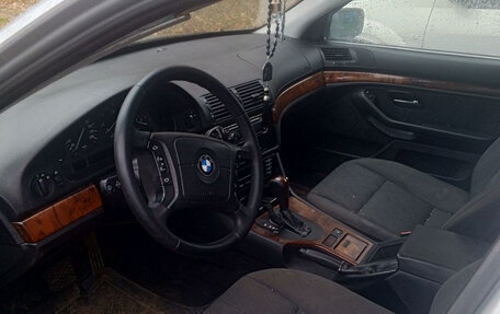 BMW 5 серия, 2001 год, 350 000 рублей, 3 фотография