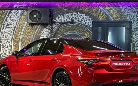 Toyota Camry, 2021 год, 3 185 000 рублей, 4 фотография