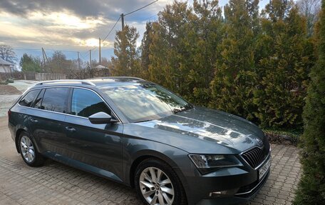 Skoda Superb III рестайлинг, 2017 год, 1 600 000 рублей, 5 фотография