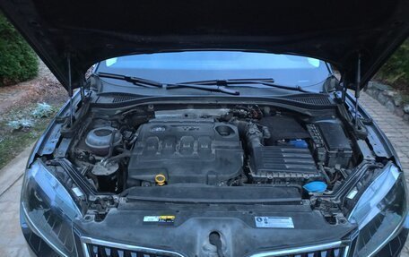 Skoda Superb III рестайлинг, 2017 год, 1 600 000 рублей, 11 фотография