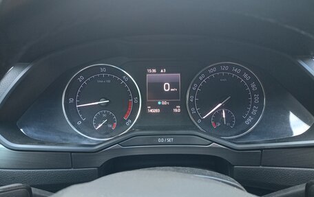 Skoda Superb III рестайлинг, 2017 год, 1 600 000 рублей, 13 фотография
