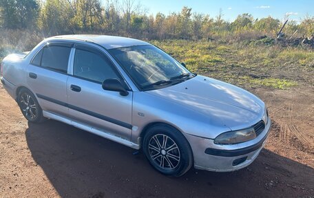 Mitsubishi Carisma I, 2003 год, 185 000 рублей, 3 фотография