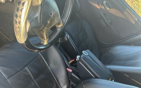 Mitsubishi Carisma I, 2003 год, 185 000 рублей, 13 фотография