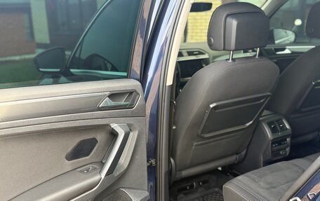 Volkswagen Tiguan II, 2017 год, 2 399 000 рублей, 6 фотография