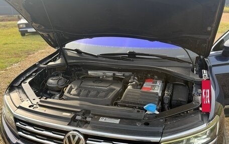 Volkswagen Tiguan II, 2017 год, 2 399 000 рублей, 17 фотография
