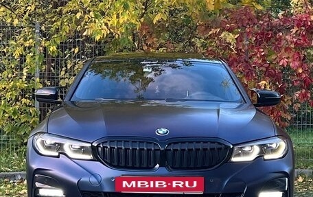 BMW 3 серия, 2019 год, 4 500 000 рублей, 3 фотография