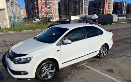 Volkswagen Polo VI (EU Market), 2014 год, 800 000 рублей, 2 фотография