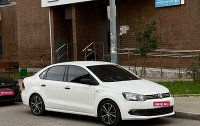 Volkswagen Polo VI (EU Market), 2013 год, 800 000 рублей, 1 фотография