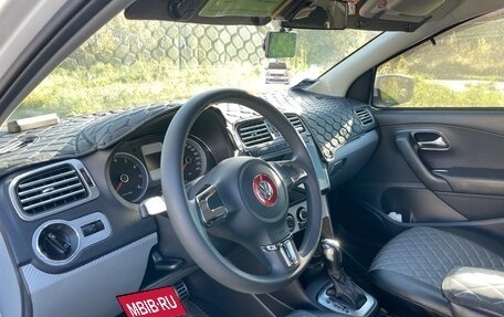 Volkswagen Polo VI (EU Market), 2014 год, 800 000 рублей, 12 фотография
