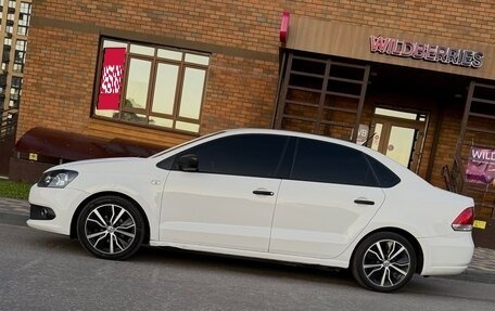 Volkswagen Polo VI (EU Market), 2013 год, 800 000 рублей, 4 фотография