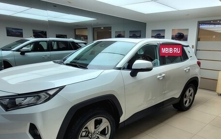 Toyota RAV4, 2022 год, 3 500 000 рублей, 21 фотография