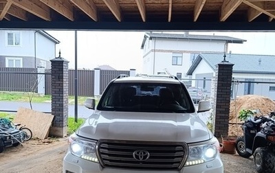 Toyota Land Cruiser 200, 2014 год, 2 750 000 рублей, 1 фотография