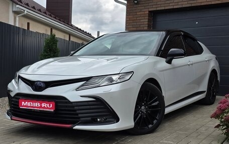Toyota Camry, 2021 год, 2 900 000 рублей, 1 фотография