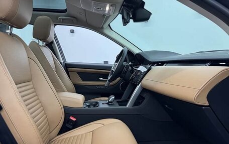 Land Rover Discovery Sport I рестайлинг, 2023 год, 4 690 000 рублей, 3 фотография