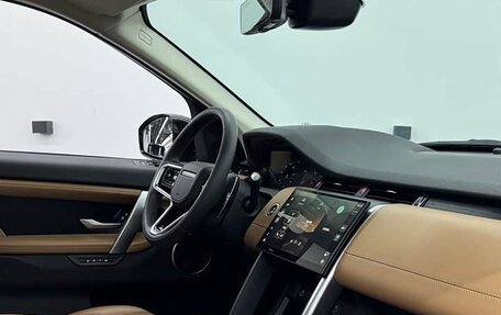 Land Rover Discovery Sport I рестайлинг, 2023 год, 4 690 000 рублей, 15 фотография