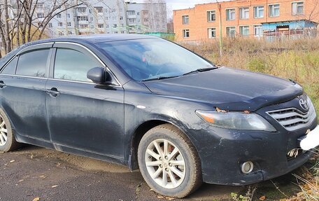 Toyota Camry, 2010 год, 850 000 рублей, 3 фотография